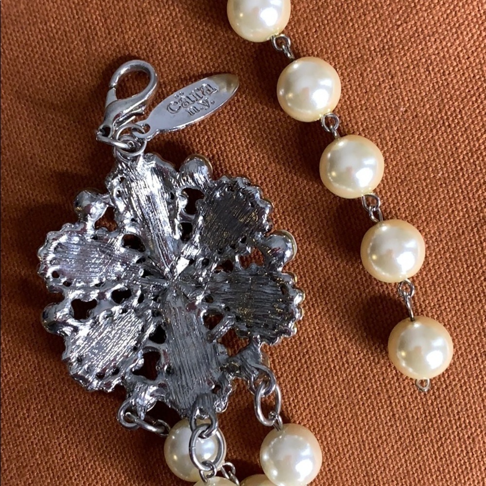 CARA NY Pearl Crystal upcycled 3 tier necklace Costume jewelry - Picture 5 of 10